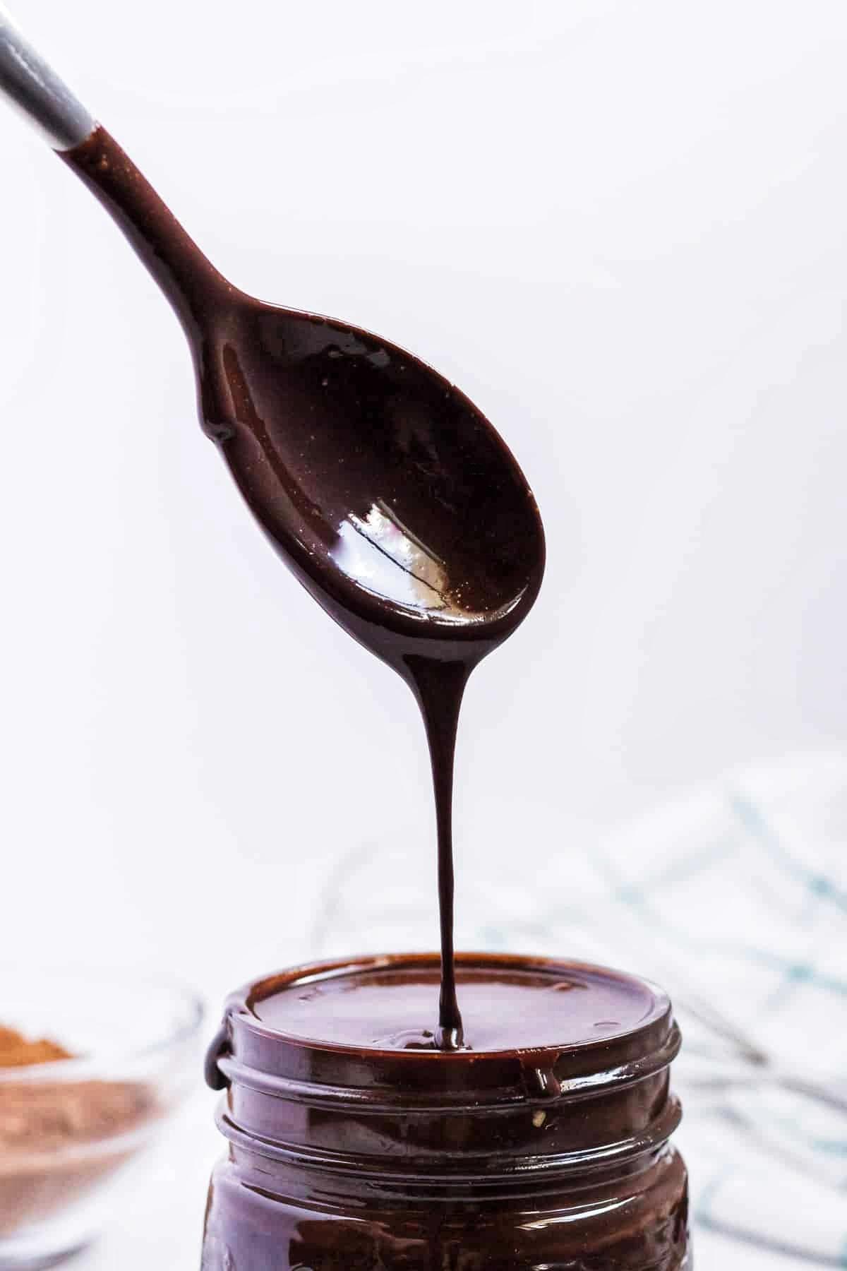 Hershey's Homemade-Chocolate-Syrup-16-01
